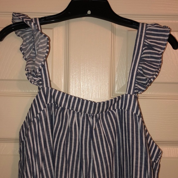Striped Ruffled Tank Top - Picture 2 of 3
